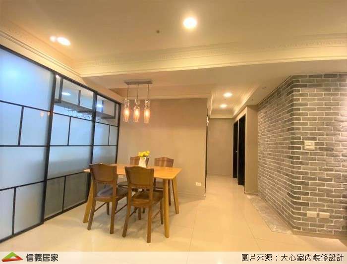 米色餐廳室內裝潢設計，包括吊燈、餐桌、餐椅裝潢圖片
