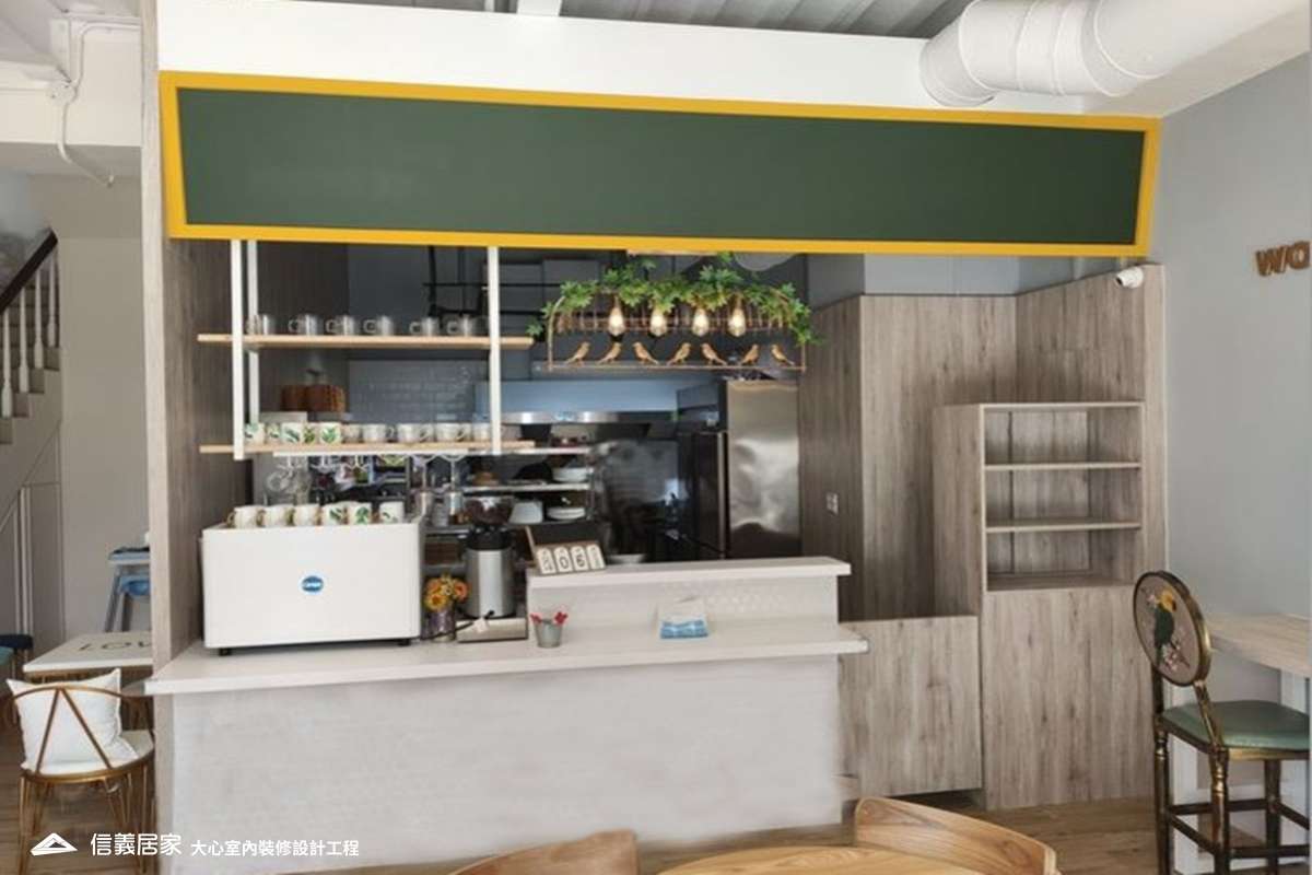 白色商業空間室內裝潢設計，包括吧台裝潢圖片