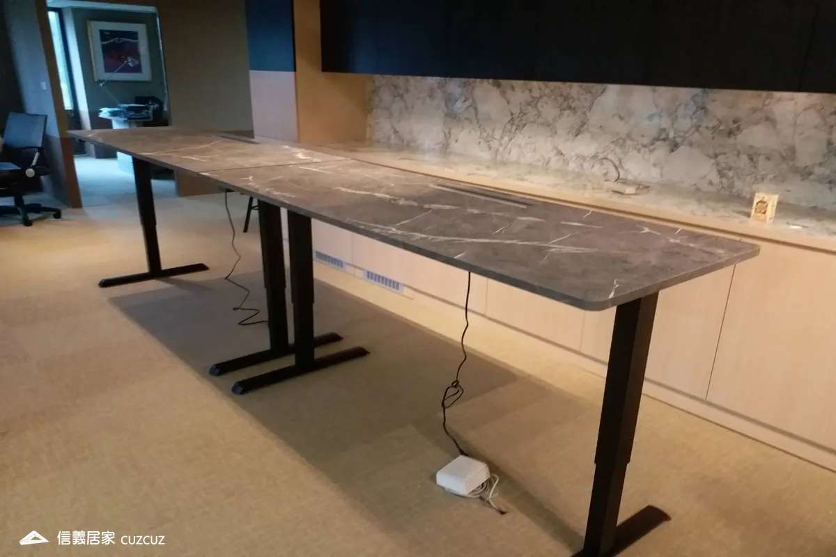 黑色桌腳升降桌+泥灰岩桌板