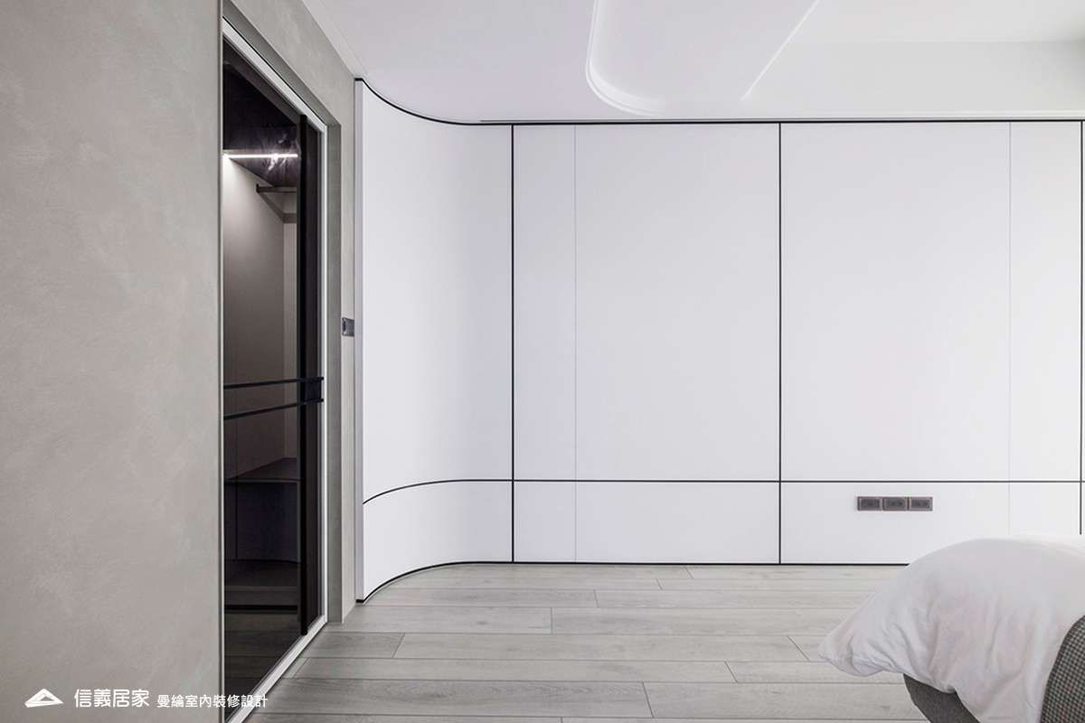 主臥-5-大理石 大板磚 烤漆 藝術漆 鍍鈦飾條 明鏡