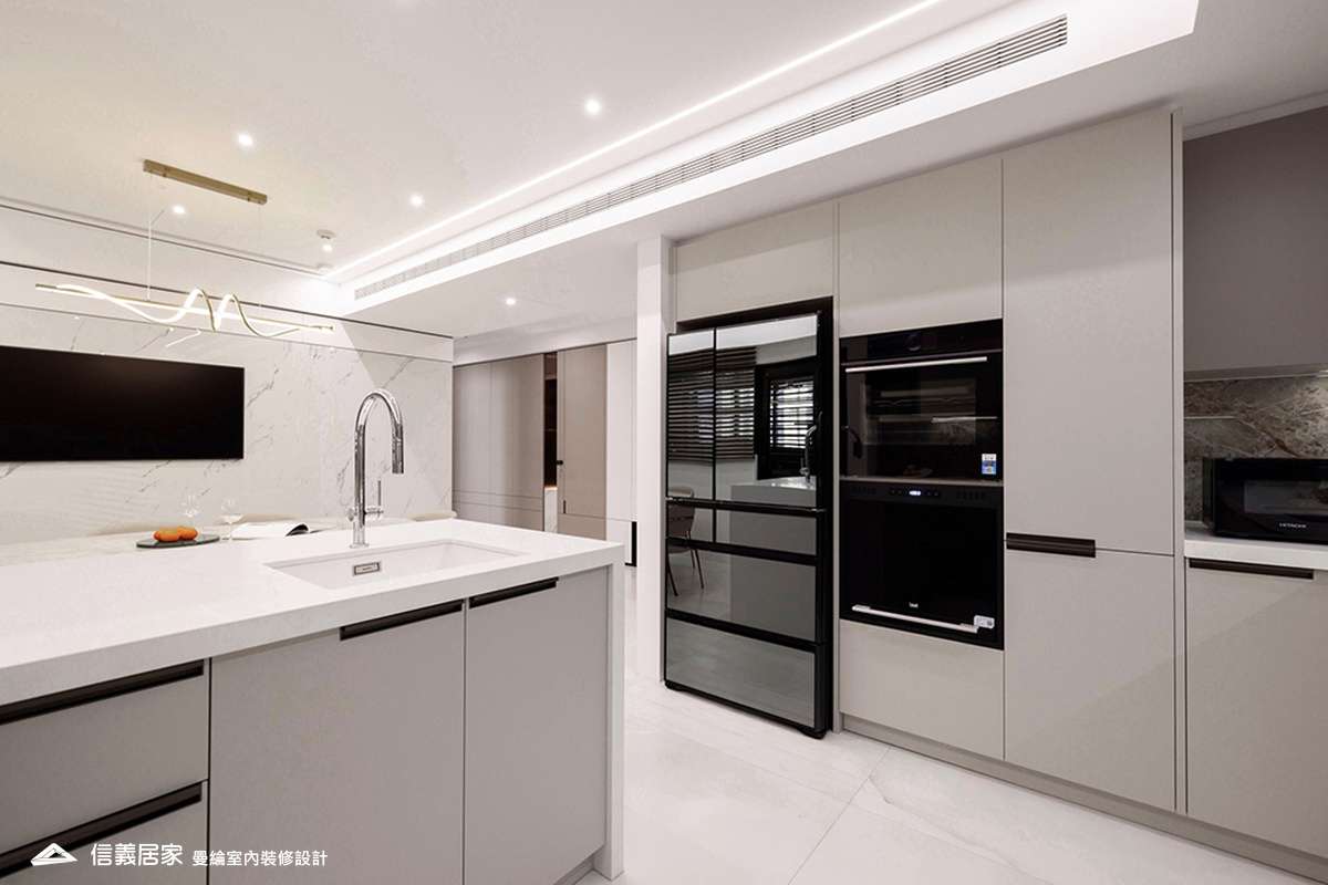 廚房-3-大理石 大板磚 烤漆 藝術漆 鍍鈦飾條 明鏡