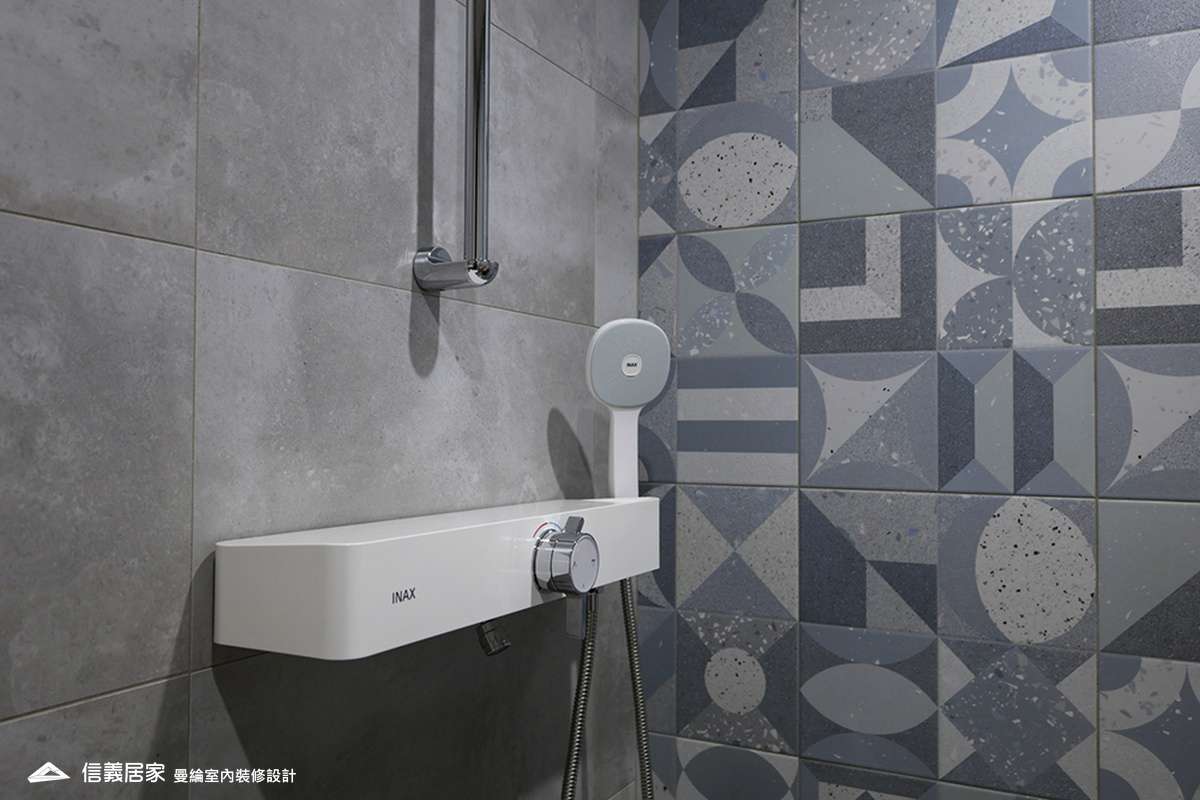 衛浴-1貓洞 藝術漆 烤漆玻璃 壁燈 進口五金把手 花磚