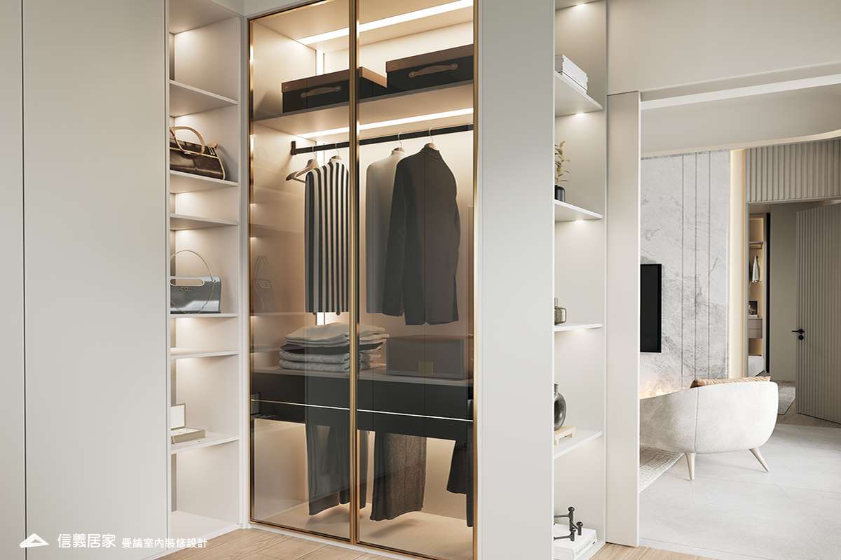 主臥-5-退休宅 輕奢風 大板磚 鍍鈦飾條 格柵 美術吊燈