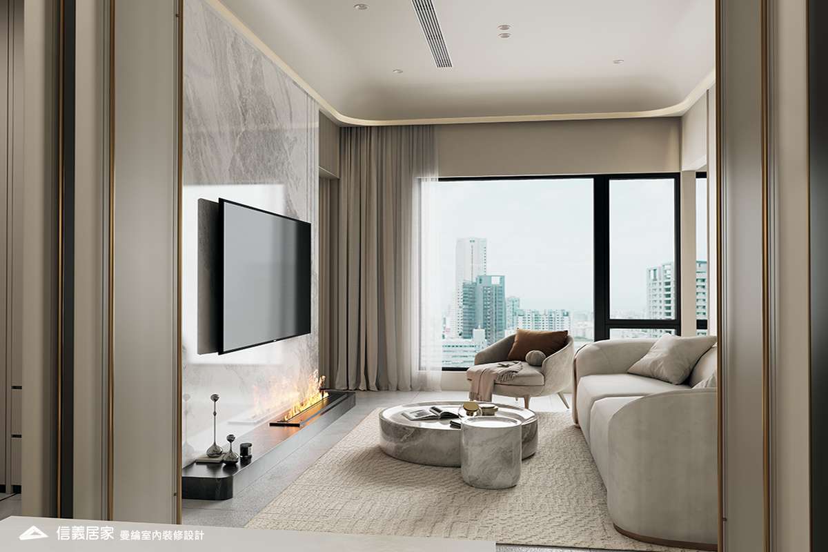 客廳-2-退休宅 輕奢風 大板磚 鍍鈦飾條 格柵 美術吊燈