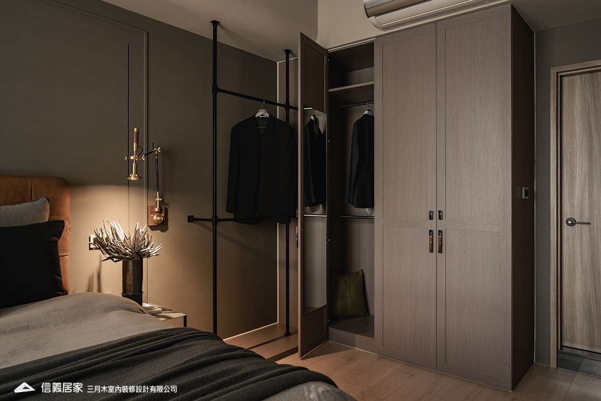 異國殖民風宅_臥房3_吊衣架