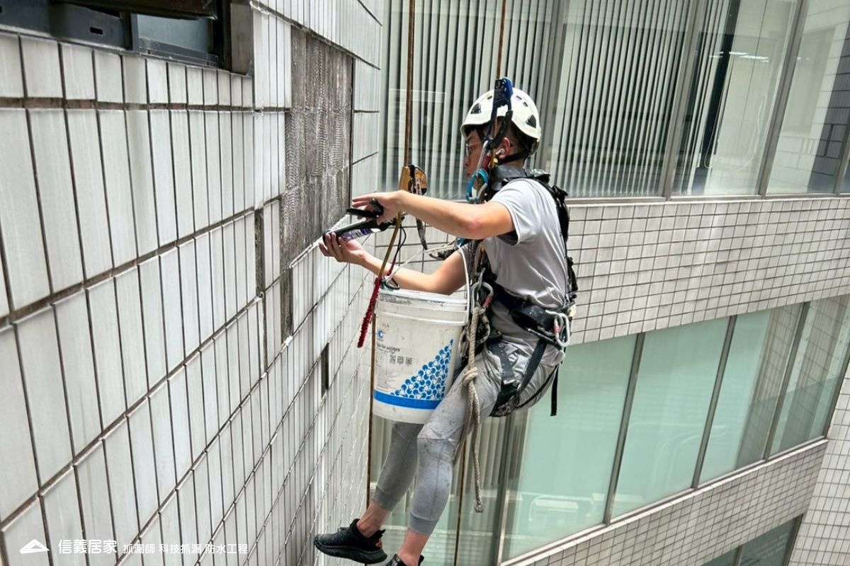 40外牆整修工程｜外牆磁磚整修工程 磁磚鬆脫修補與防滲