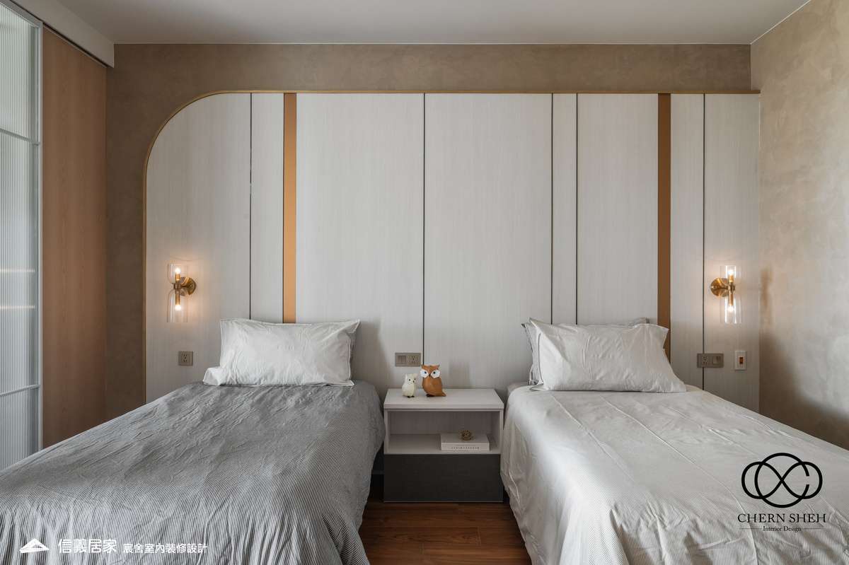 14.臥室_系統櫃_壓花玻璃_大板磚_藝術漆_現代輕奢風