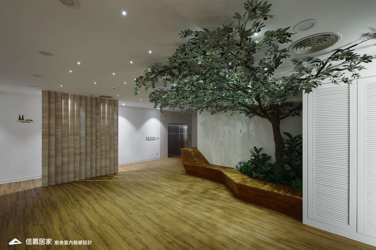 9.公共空間_軌道燈_吸頂燈_壁紙