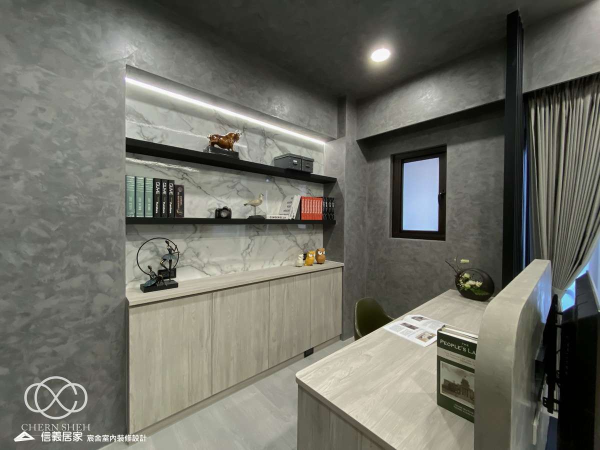 15.臥室_書房_系統櫃_灰色_黑色_特殊漆_玻璃推拉門_輕奢風