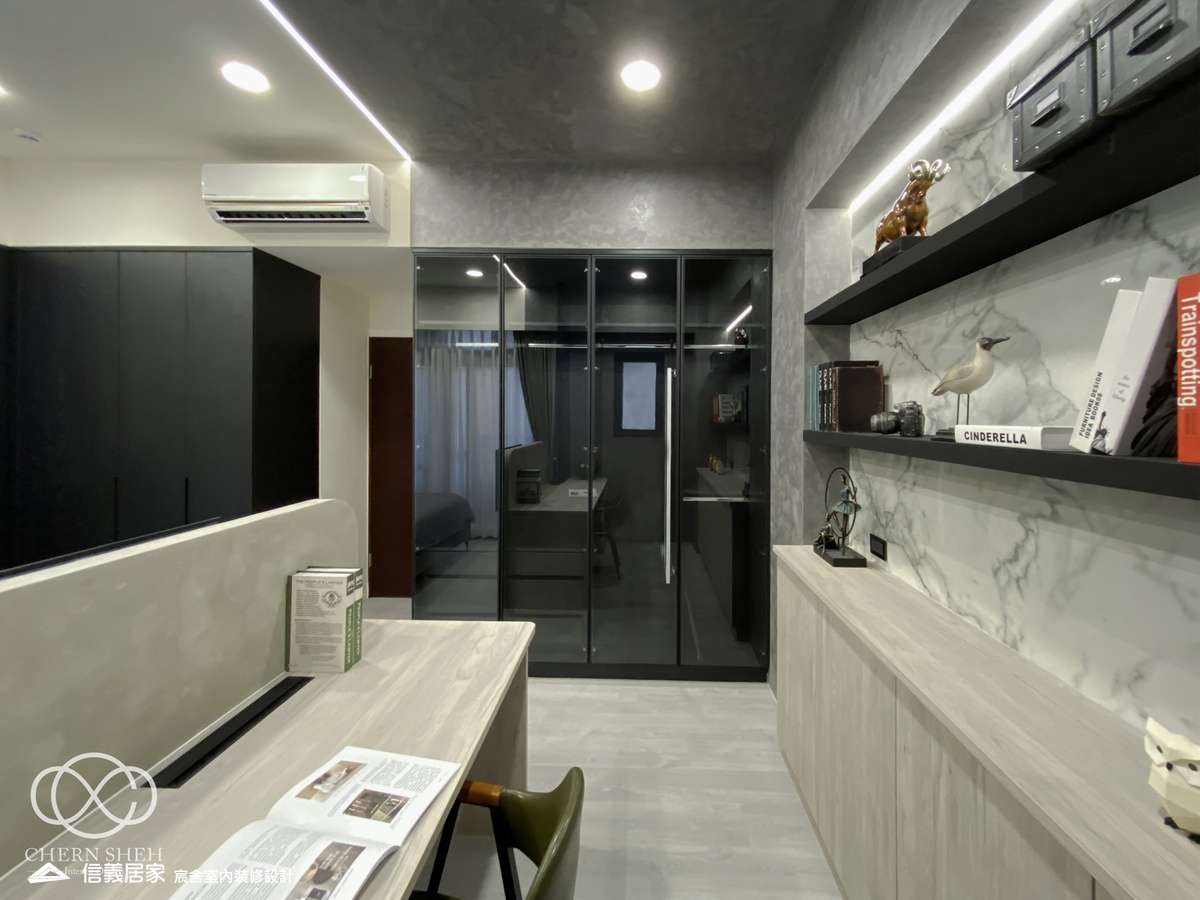 18.臥室_書房_系統櫃_灰色_黑色_特殊漆_玻璃推拉門_輕奢風