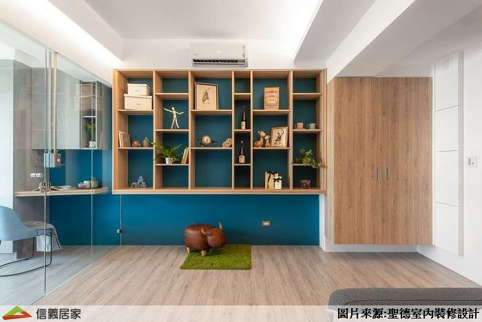 藍色客廳室內裝潢設計，包括置物櫃裝潢圖片