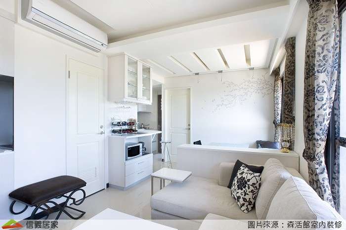白色客廳室內裝潢設計，包括沙發、茶几裝潢圖片