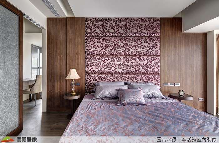 咖啡色臥室室內裝潢設計，包括床、床頭主牆裝潢圖片