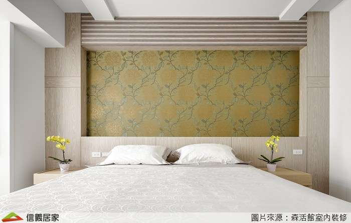 米色臥室室內裝潢設計，包括床、壁紙裝潢圖片