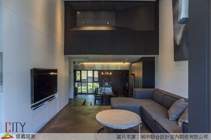 灰色客廳室內裝潢設計，包括茶几、電視牆、L型沙發裝潢圖片