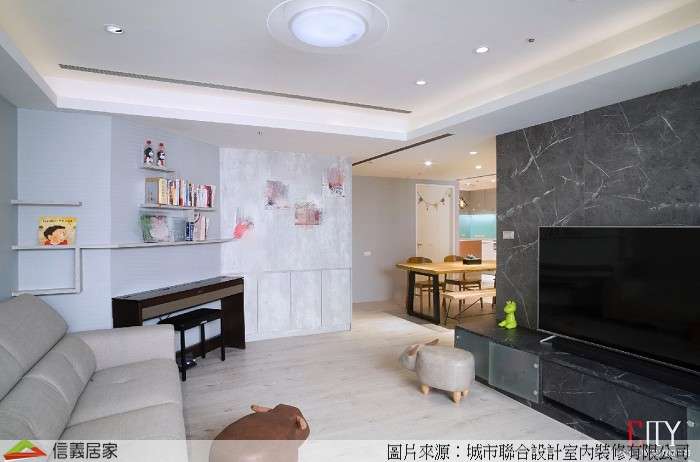 米色客廳室內裝潢設計，包括沙發、電視櫃、大理石牆/檯面裝潢圖片