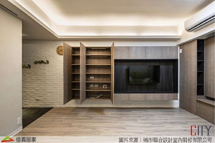 米色客廳室內裝潢設計，包括收納櫃、電視牆裝潢圖片