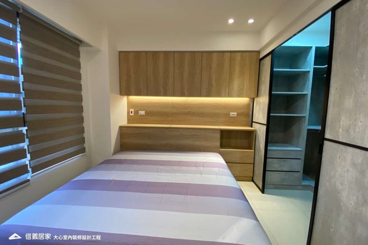 白色臥室室內裝潢設計，包括窗簾、收納櫃、置物櫃裝潢圖片