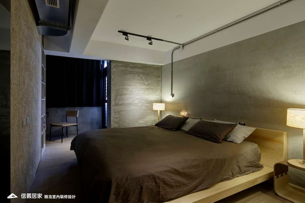 灰色臥室室內裝潢設計，包括床裝潢圖片