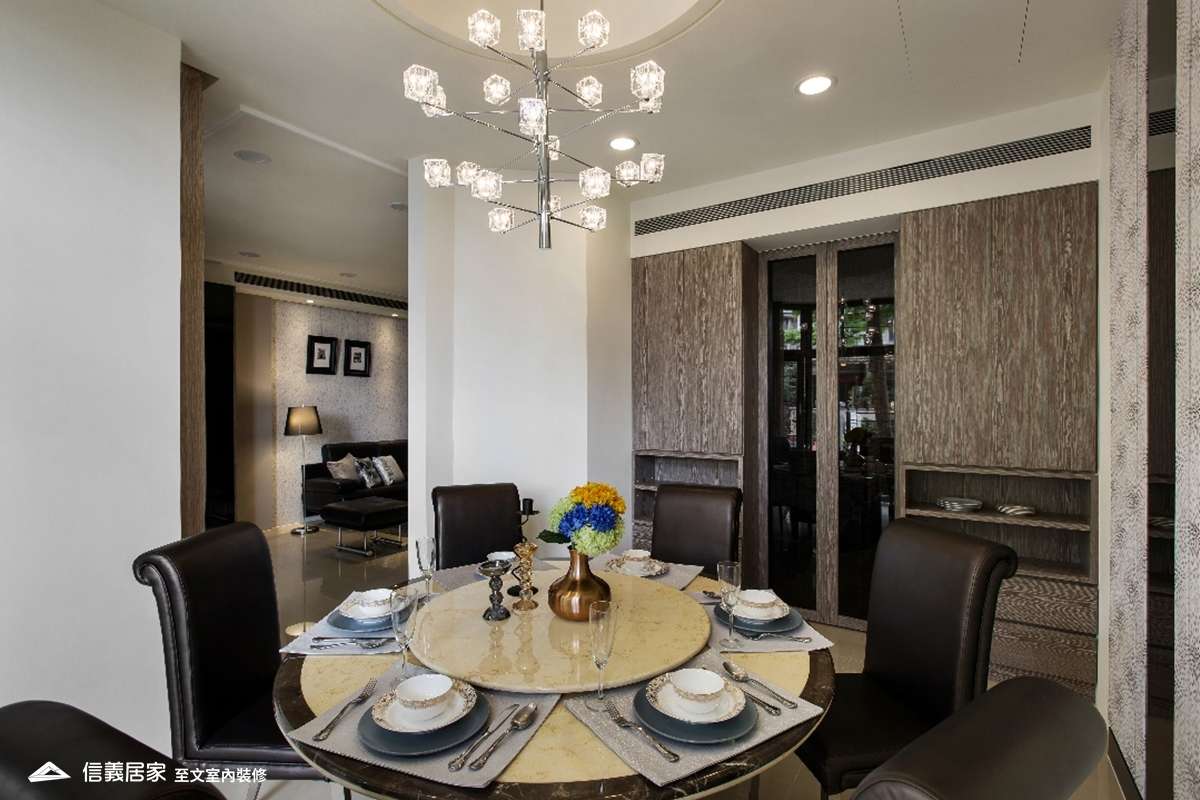 米色餐廳室內裝潢設計，包括餐桌、燈具、餐椅裝潢圖片